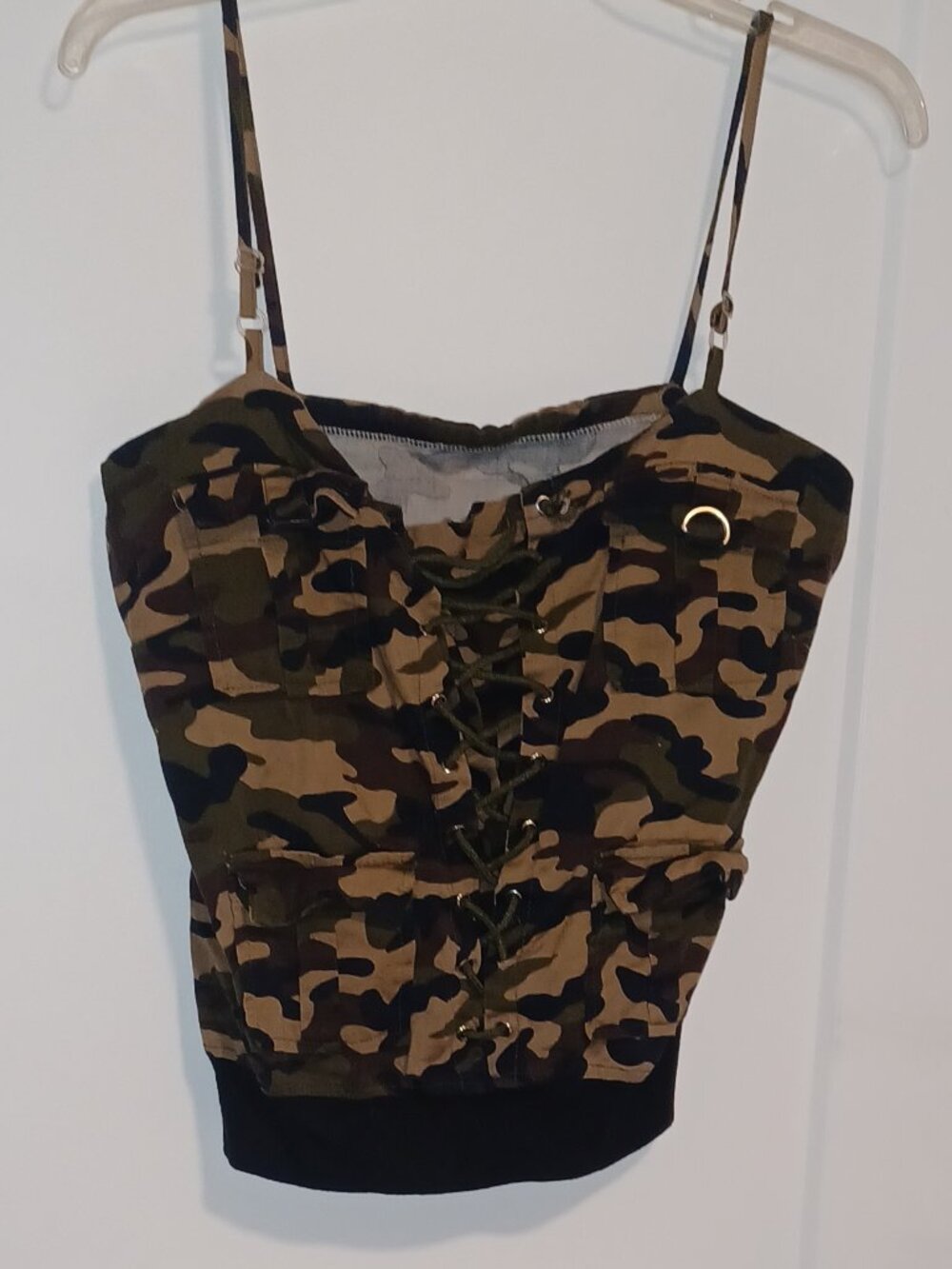 Camaflouge Size Large Top